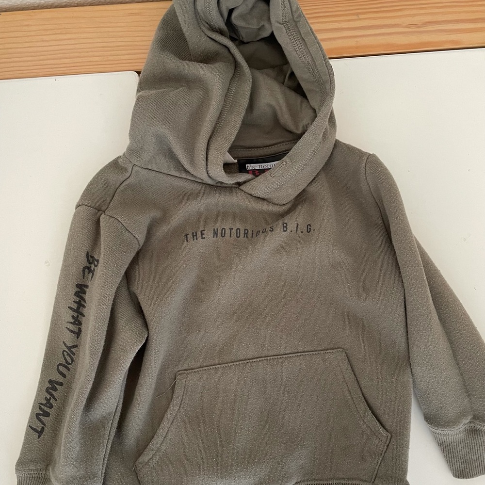 Cotton on kids sweater